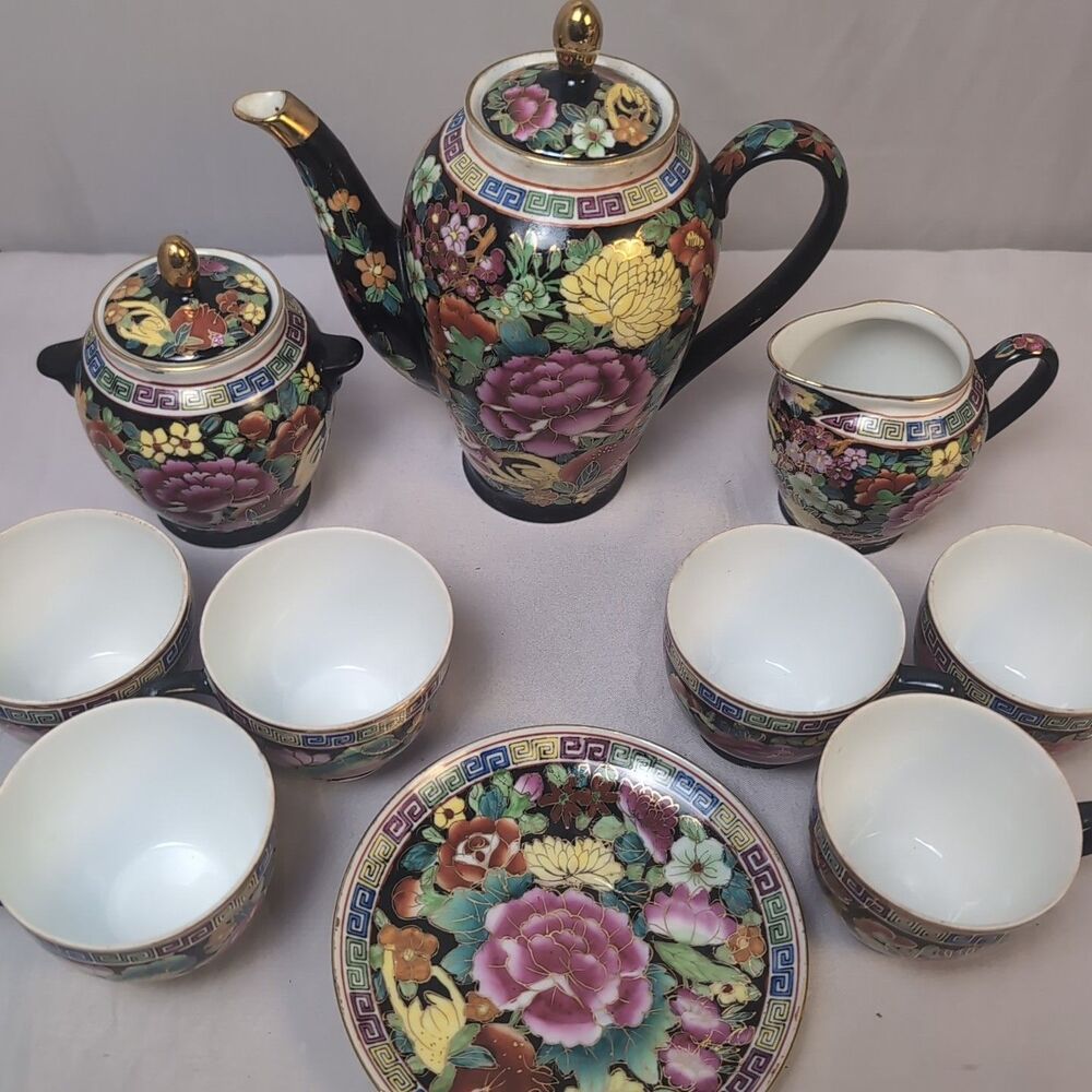 15 Pc Chinese Zhongguo Zhi Zao Porcelain Black Floral Gold Trim Coffee Demitasse